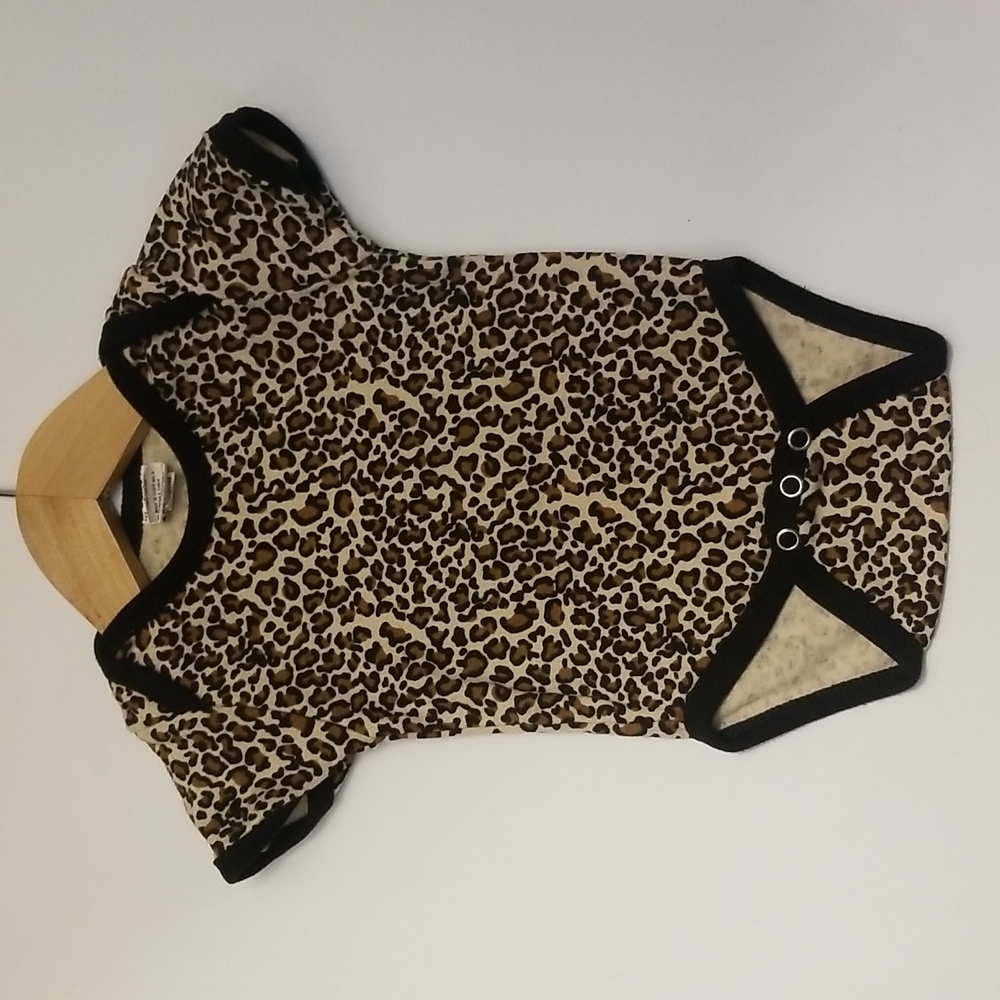 WILD child leopard onesie - 3-6m